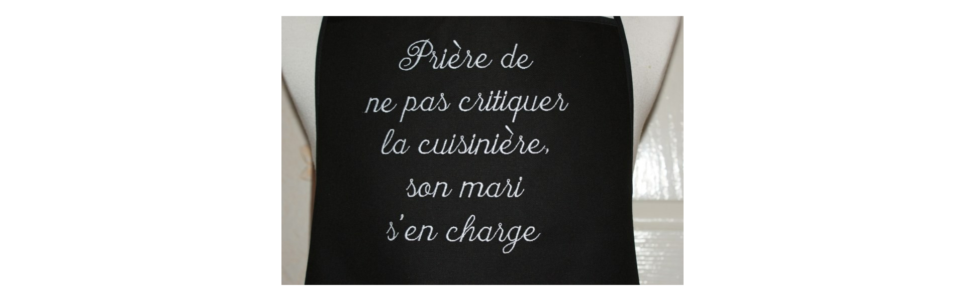 TABLIER NOIR HUMORISTIQUE 001